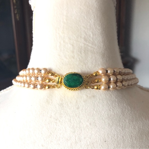 Handcrafted filigree pendant Czech Pearl genuine emerald gemstone clasp necklace - Picture 6 of 12